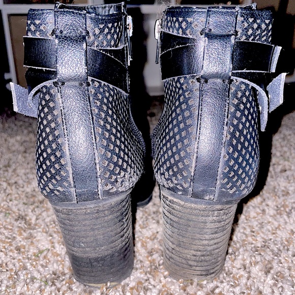 Leather booties - Picture 3 of 3